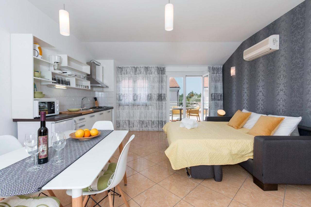 Seafront Apartment Gaby Medulin Exterior photo