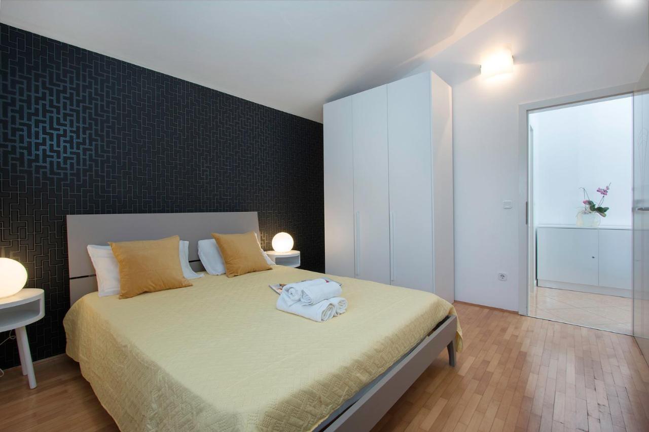 Seafront Apartment Gaby Medulin Exterior photo